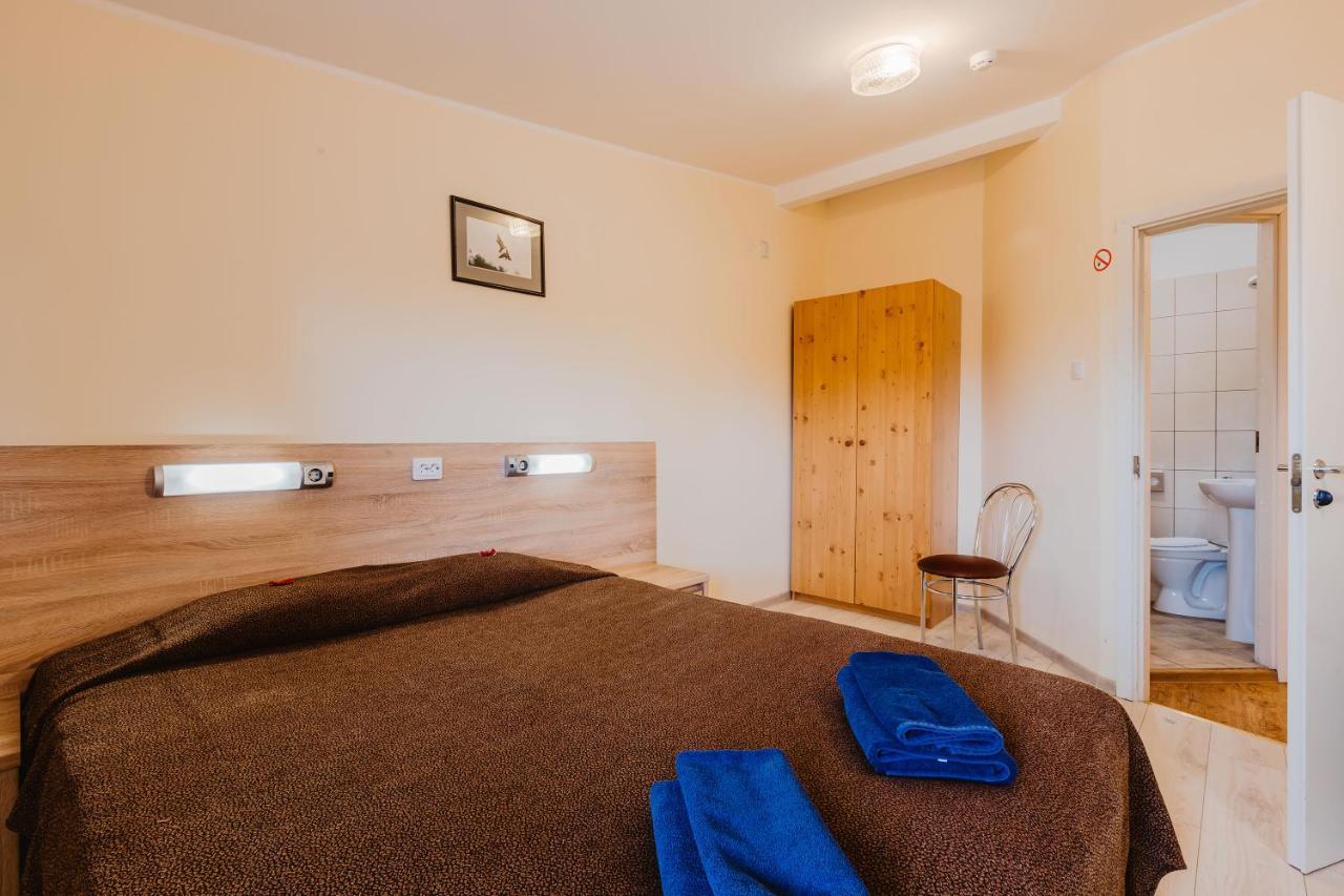 טרטו Aleksandri Hotel מראה חיצוני תמונה