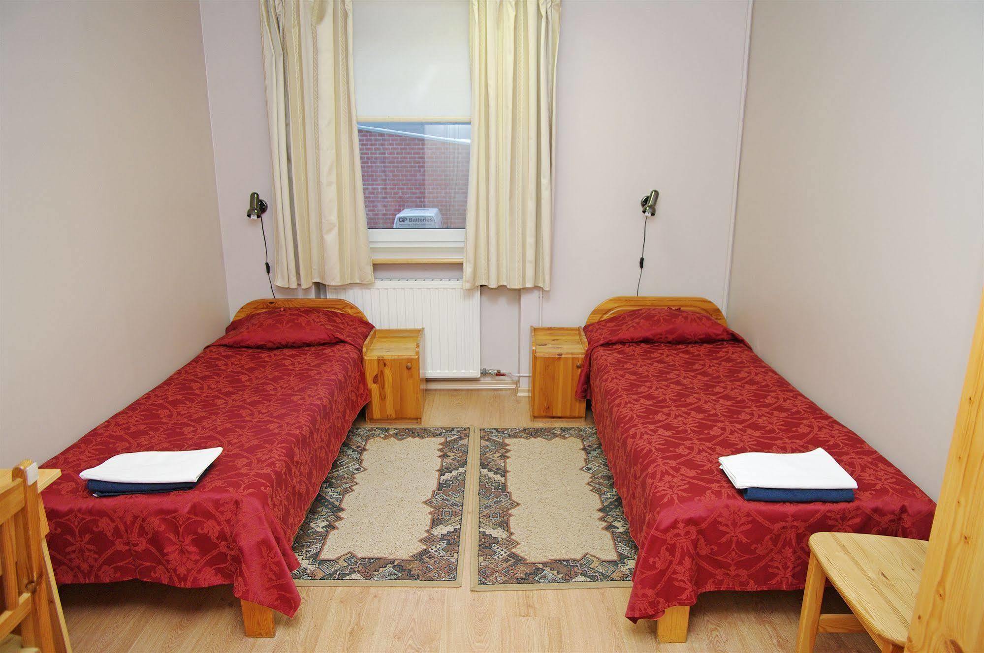 טרטו Aleksandri Hotel מראה חיצוני תמונה